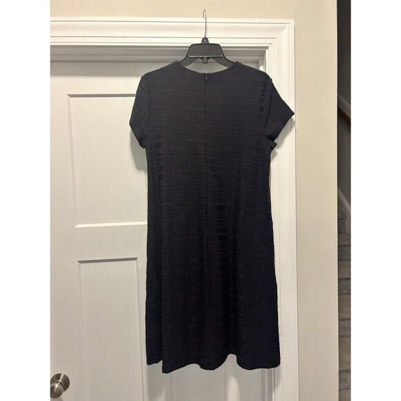 J.McLaughlin Textured Knit Jacquard Crew Neck Cap Sleeve Swing Dress Large Black - Picture 6 of 7
